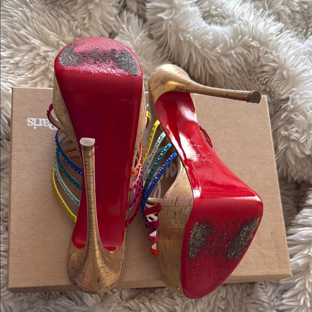 Christian Louboutin Marthastrass Alta with Glamorous Platform - Picture 3 of 3